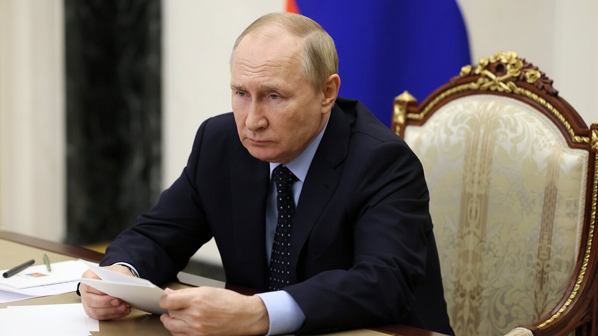    Президент РФ В. Путин© POOL