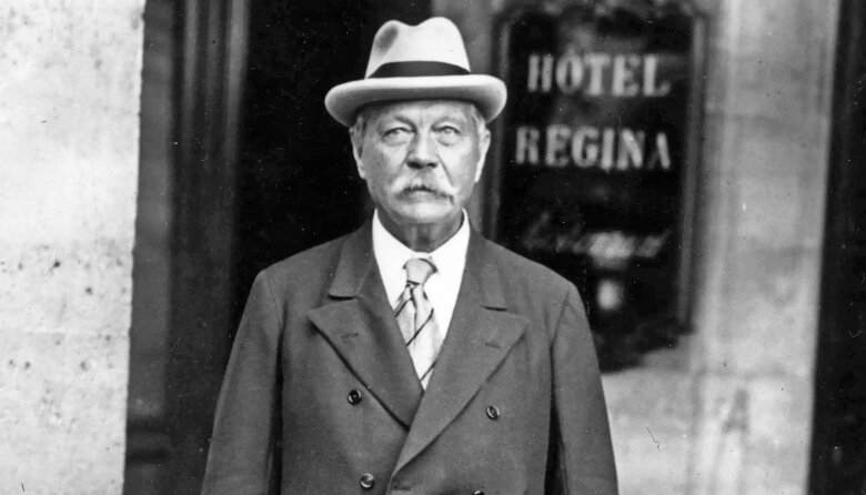 Артур Конан Дойл, около 1920 г. Источник:Викисклад 