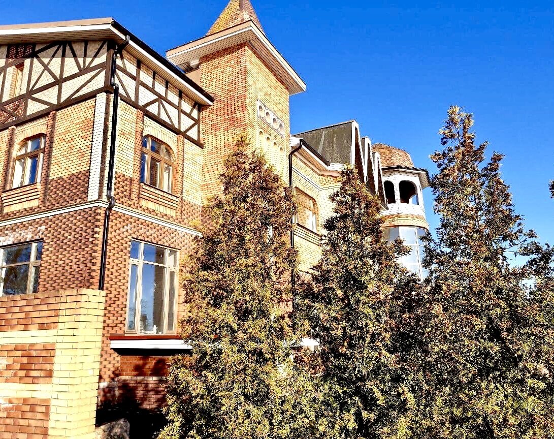 Никому не нужные замки и дома за сотни миллионов рублей! В чём причина ...