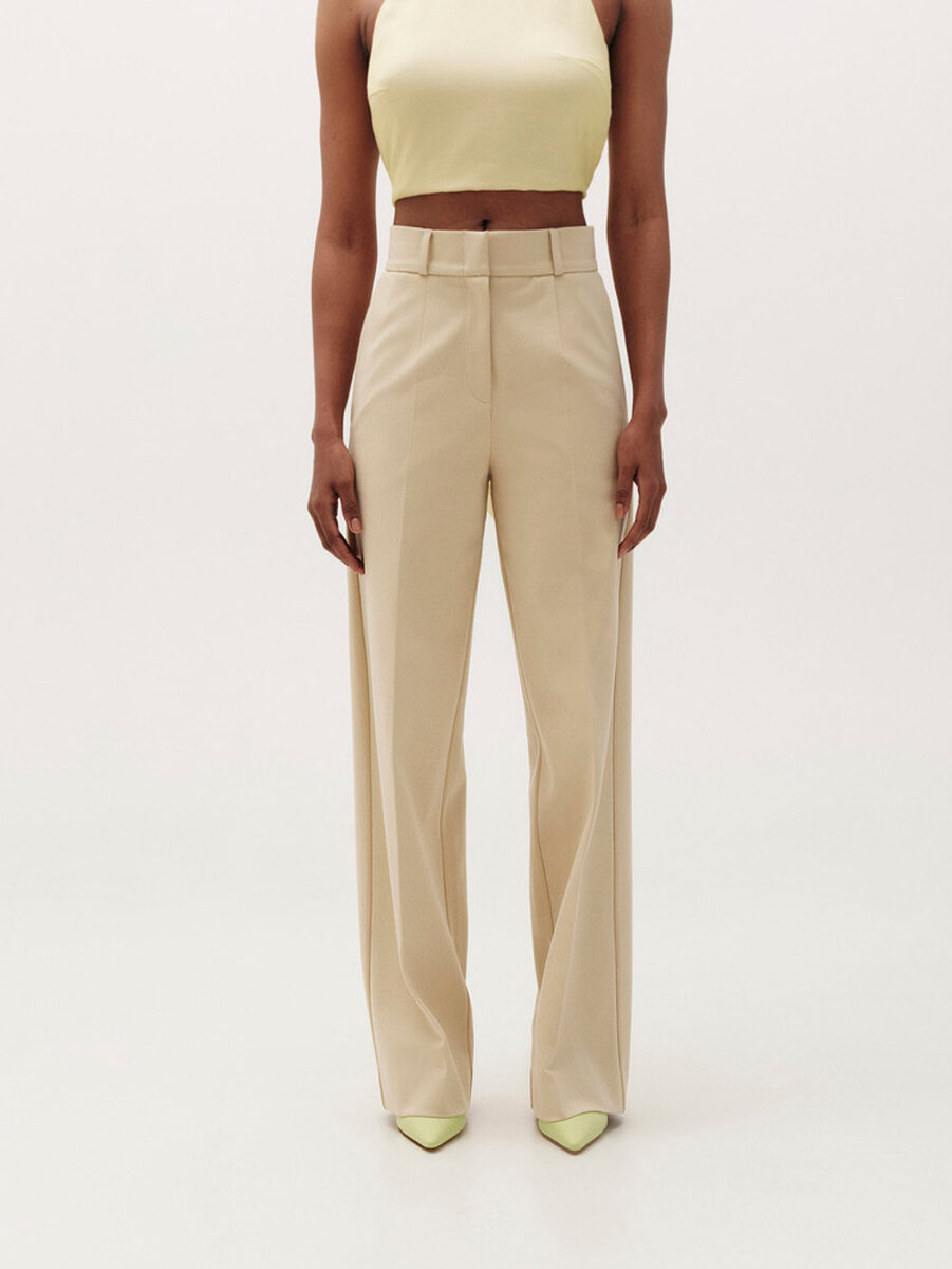    Брюки Latrika, 8700 руб.