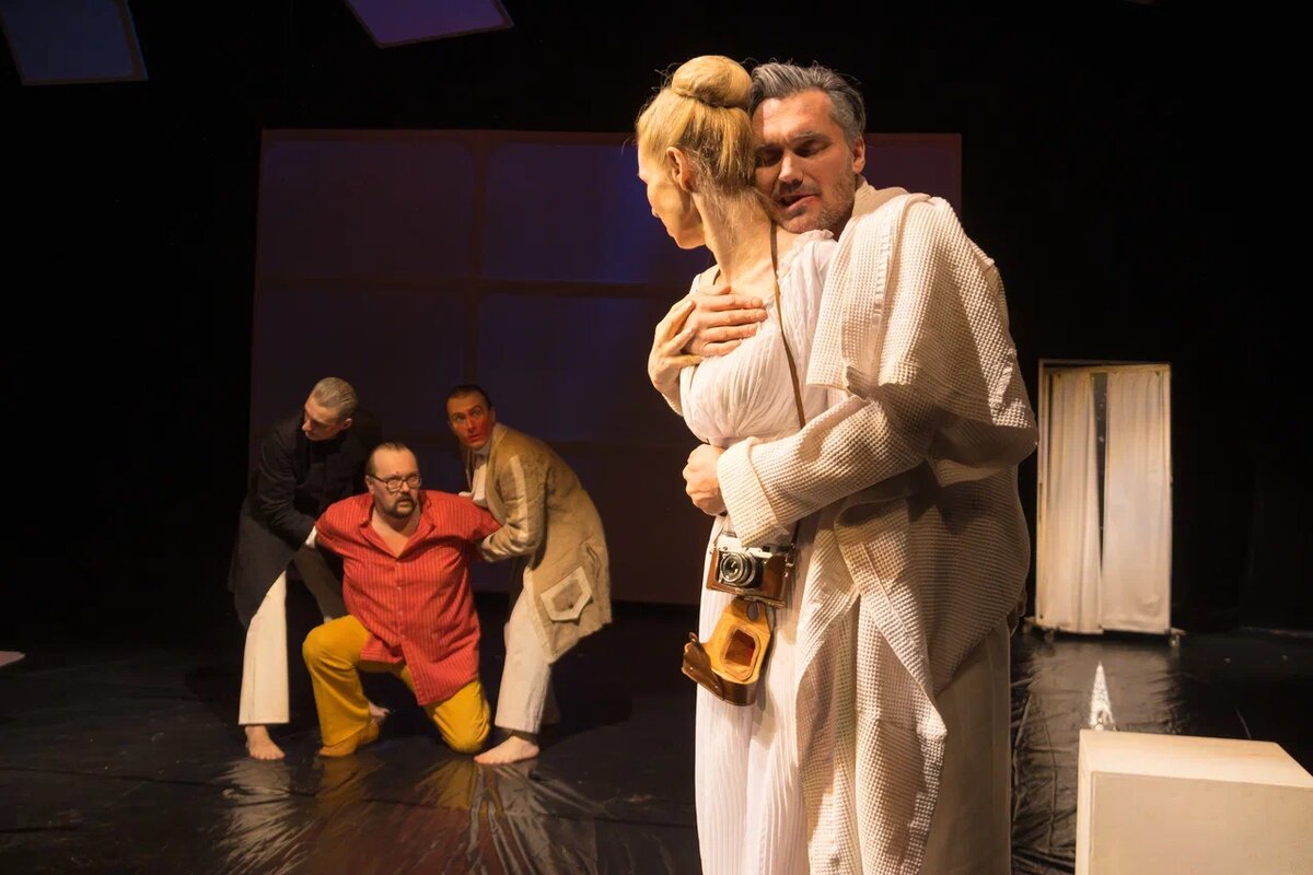 сиеста пикассо. пикассо менины интерпретация 1 постмодернизм. пикассо первые картины. пикассо 1932 , в tate modern голубой. девочка на шаре п.