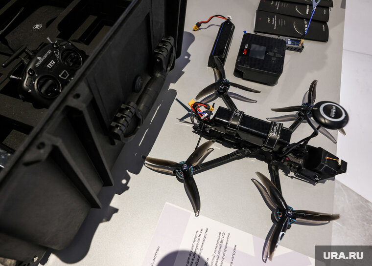    Военные из зоны СВО поблагодарили курганских депутатов за квадрокоптер