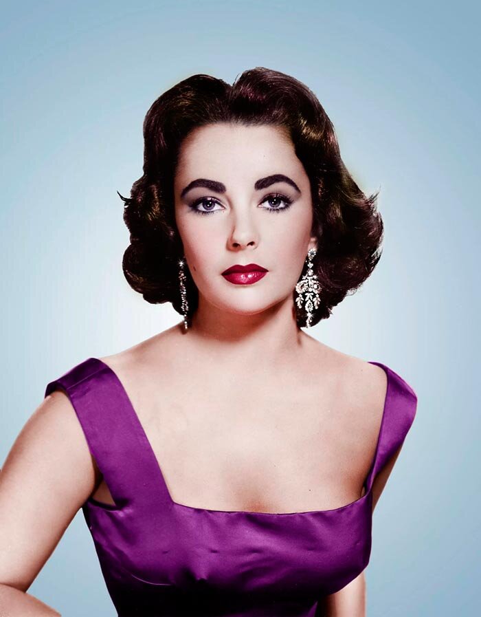 Фото из открытых источников интернет. elizabeth-taylor-v-molodosti.jpg