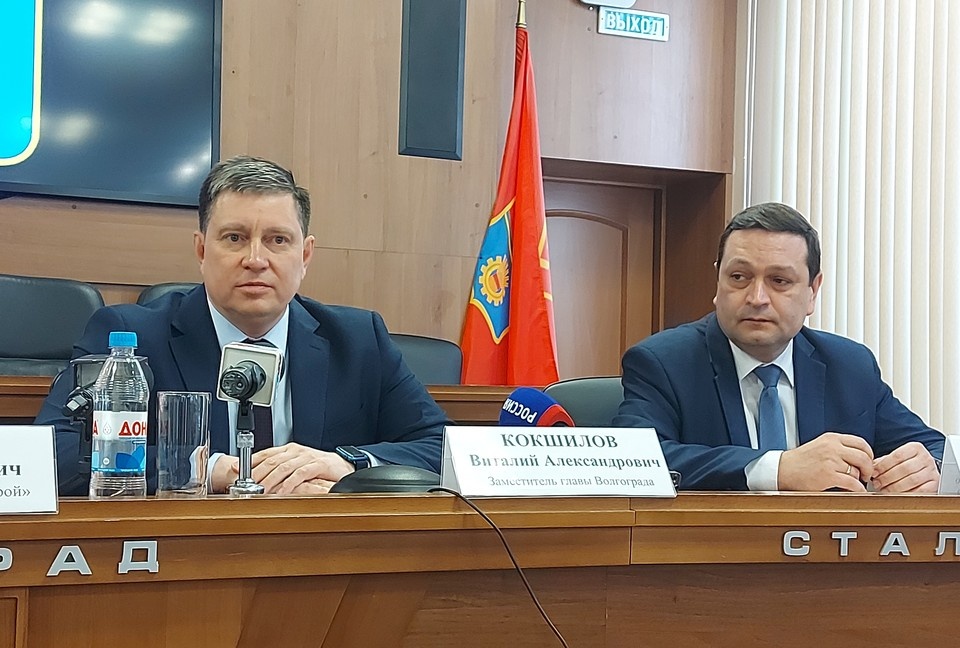     Чиновники ответили на вопросы по дорогам. Инна ШЕРЕМЕТЬЕВА