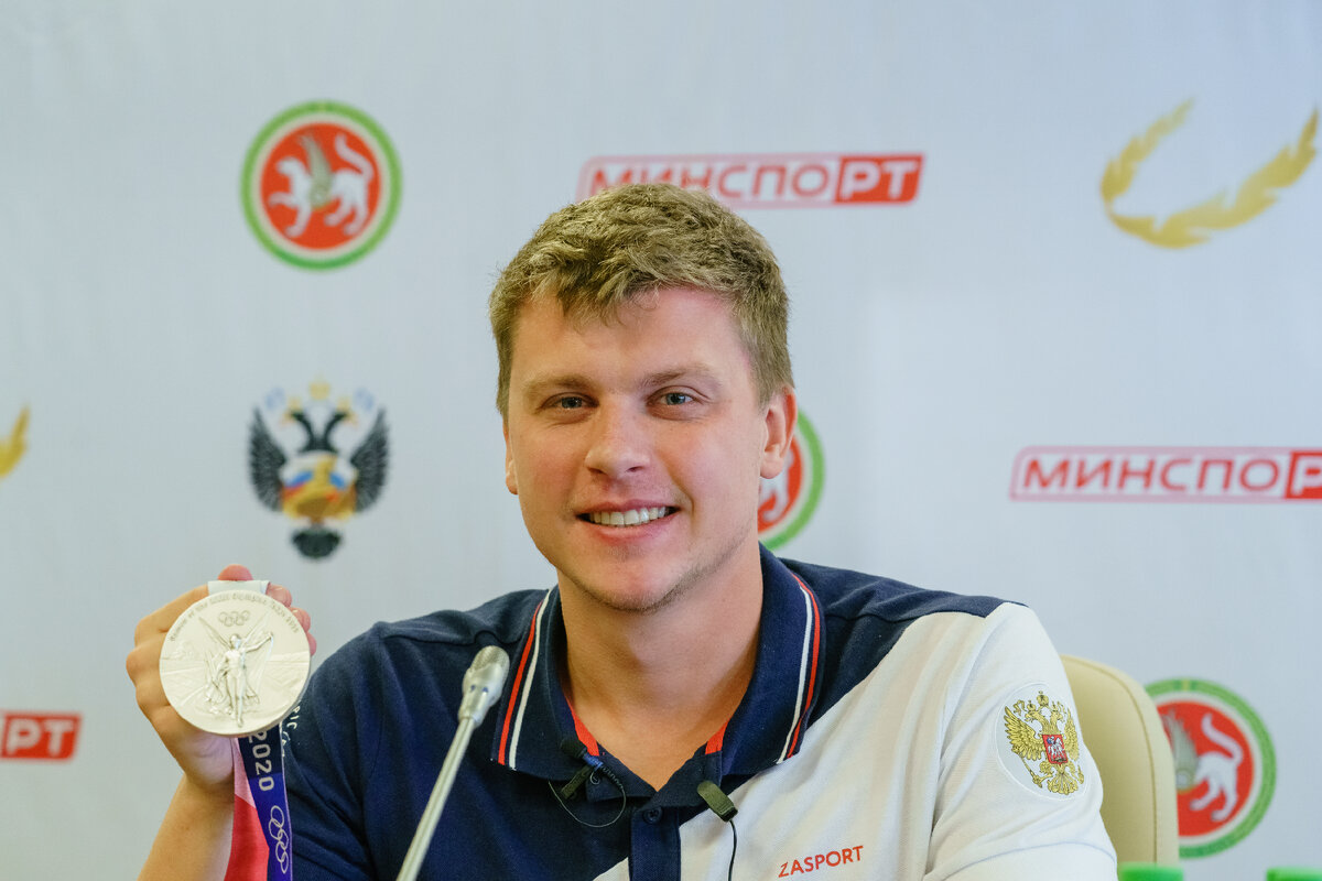 Чемпион мира по плаванию красных Александр