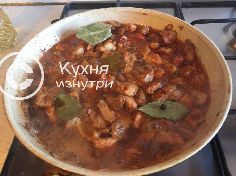 Гуляш из свинины без лука