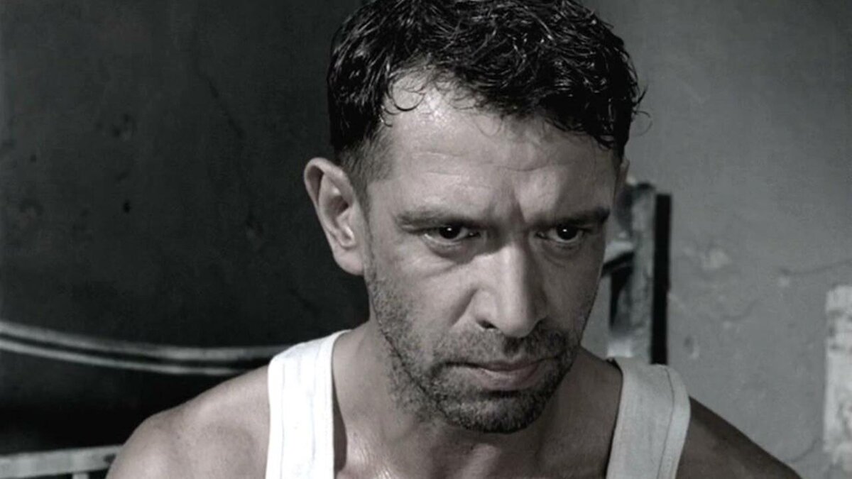 Кадр из сериала «Ликвидация»