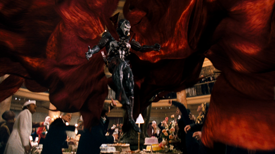 кадр из фильма "Спаун"