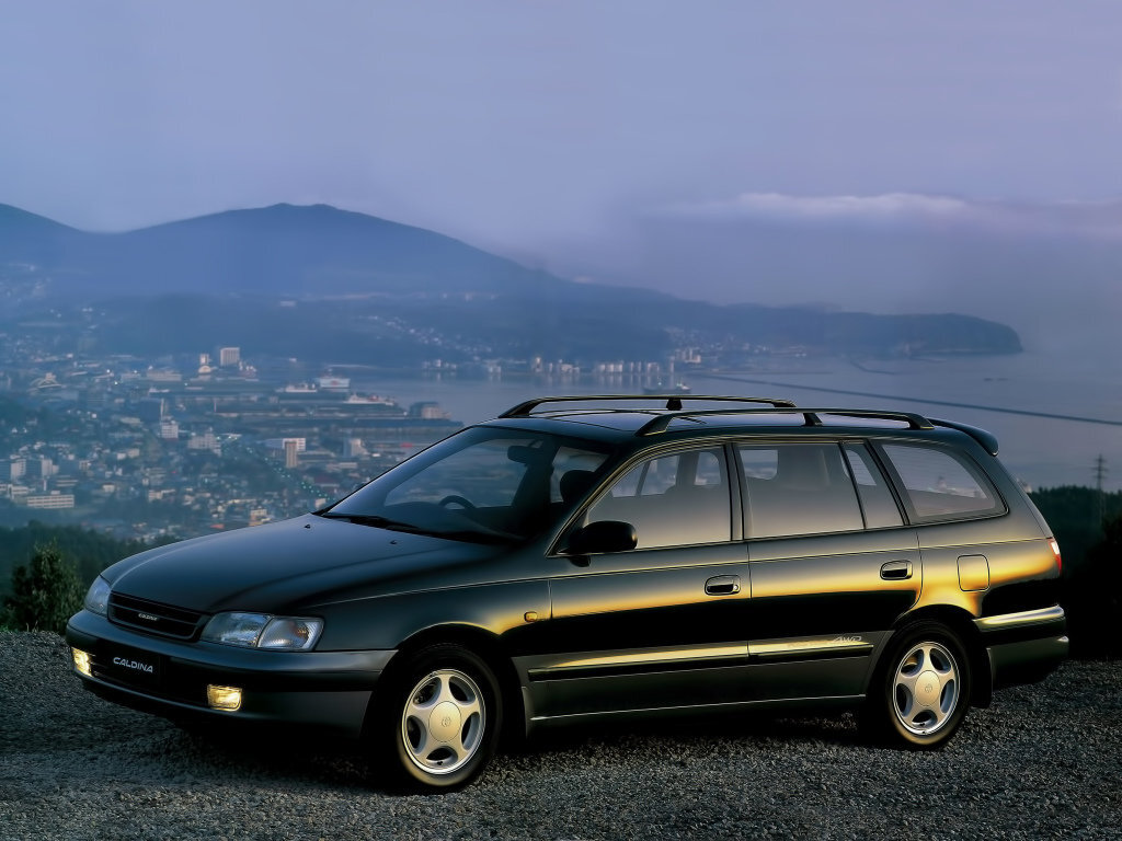  I Поколение 1992-1997.  Toyota Caldina первого поколения, выпускавшийся с 1992 до 1997 года — это универсал на базе модели Carina E.-2