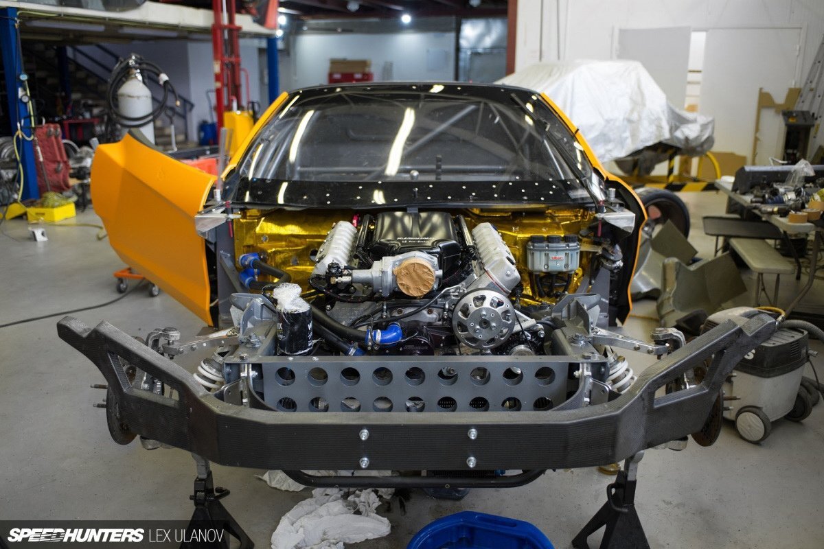 На фото: атмосферный двигатель NA/V8 RHS427