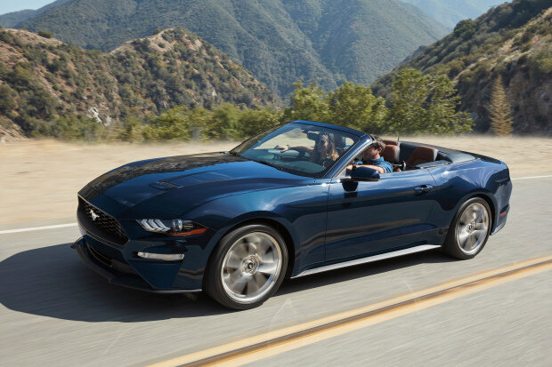  Американский Ford Mustang стал хитом у футболистов этого года