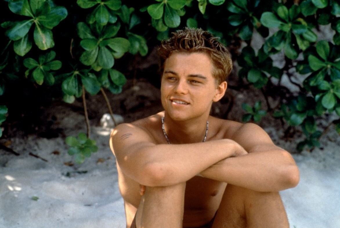 Кадр из фильма "Пляж". ДиКаприо сыграл молодого американца, прибывшего в Таиланд. Его герой сталкивается с коммуной, живущей в "утопическом" уединении на острове.