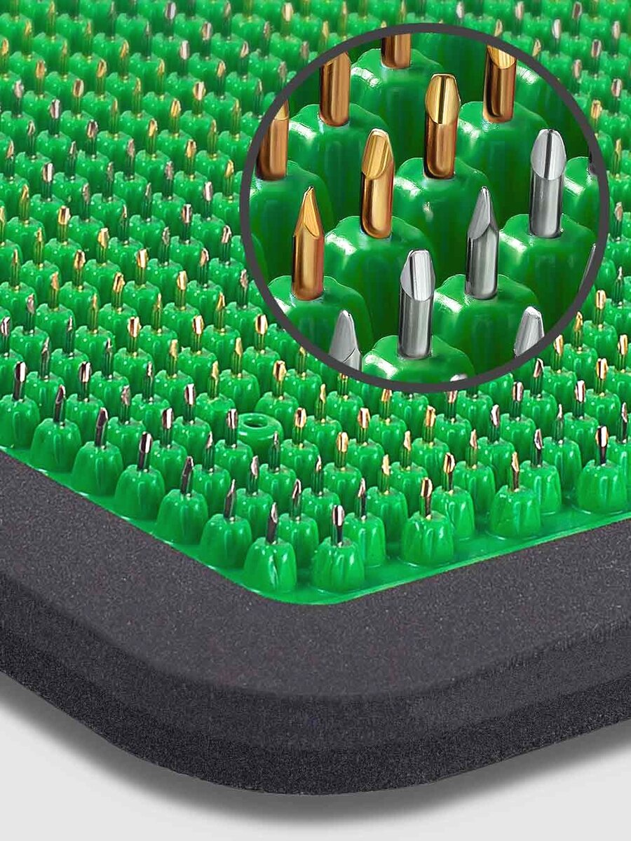 Почти вот так выглядел первый массажер