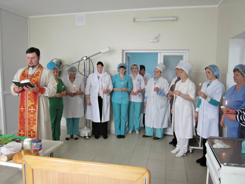 Сумская областная больница отделения. Детская областная больница Луганск. Психиатрическая больница Луганск. Отделение интенсивной терапии в психиатрической больнице. Мариупольская областная больница.