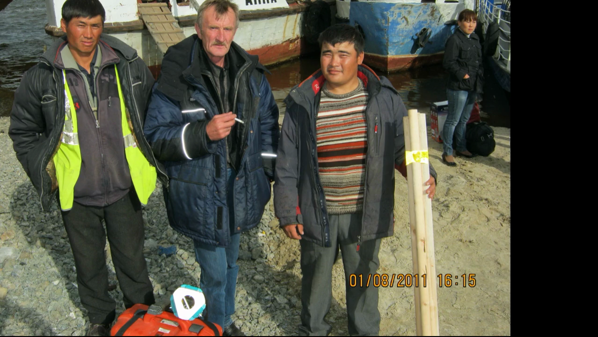 Фото автора. Сойдя на берег, попали "с корабля на бал".