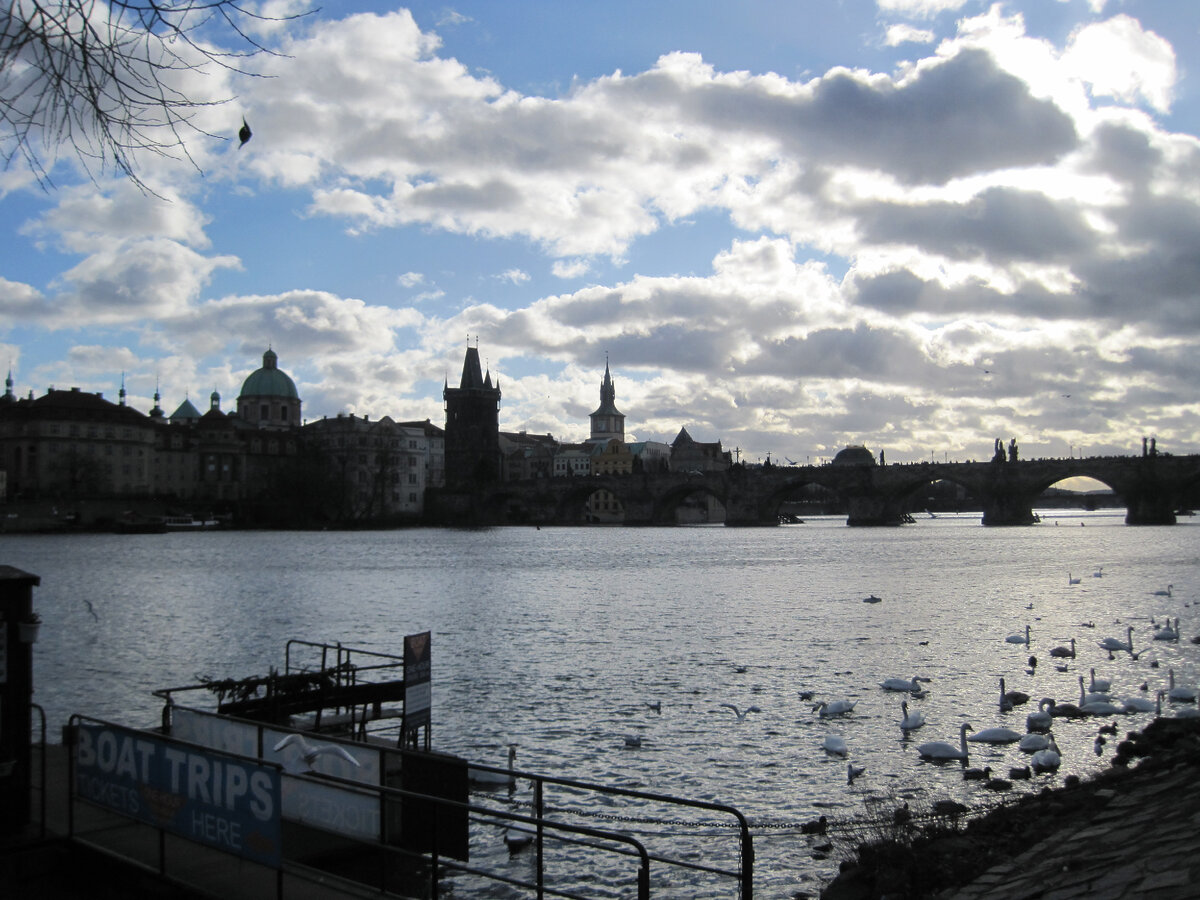 вид на Карлов мост. Фото из личного архива.