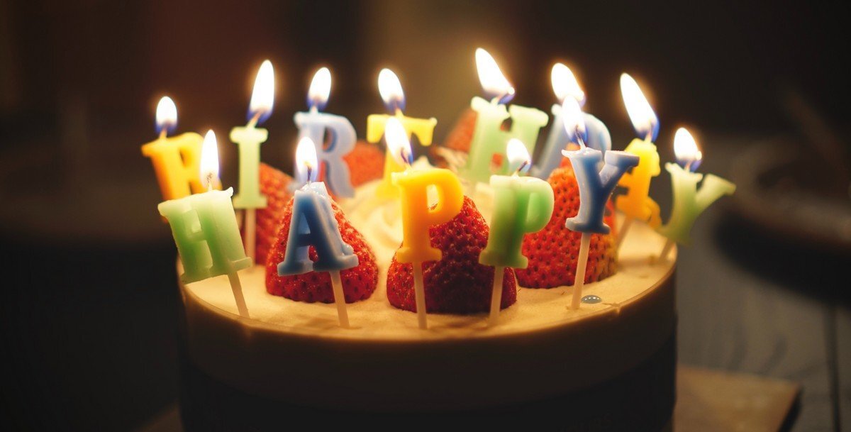 Идеи для подарка мужчине ко дню рождения: 10 оригинальных вариантов