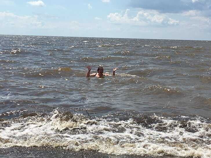 Автор в Камском море. :)