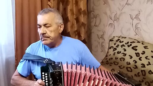 под гармонь. бабушка с баяном. песня за рекою плакала гармошка. песня за рекою плакала гармошка. если б гармошка умела.