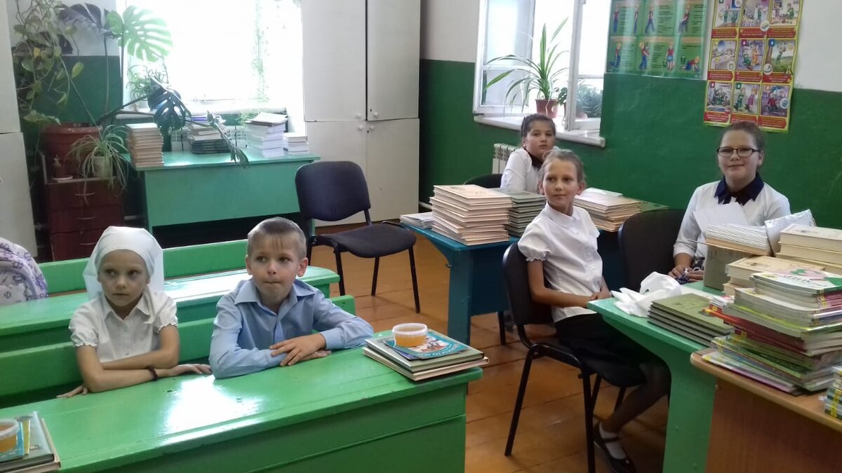 Ученики православной школы во имя святителя Николая Чудотворца