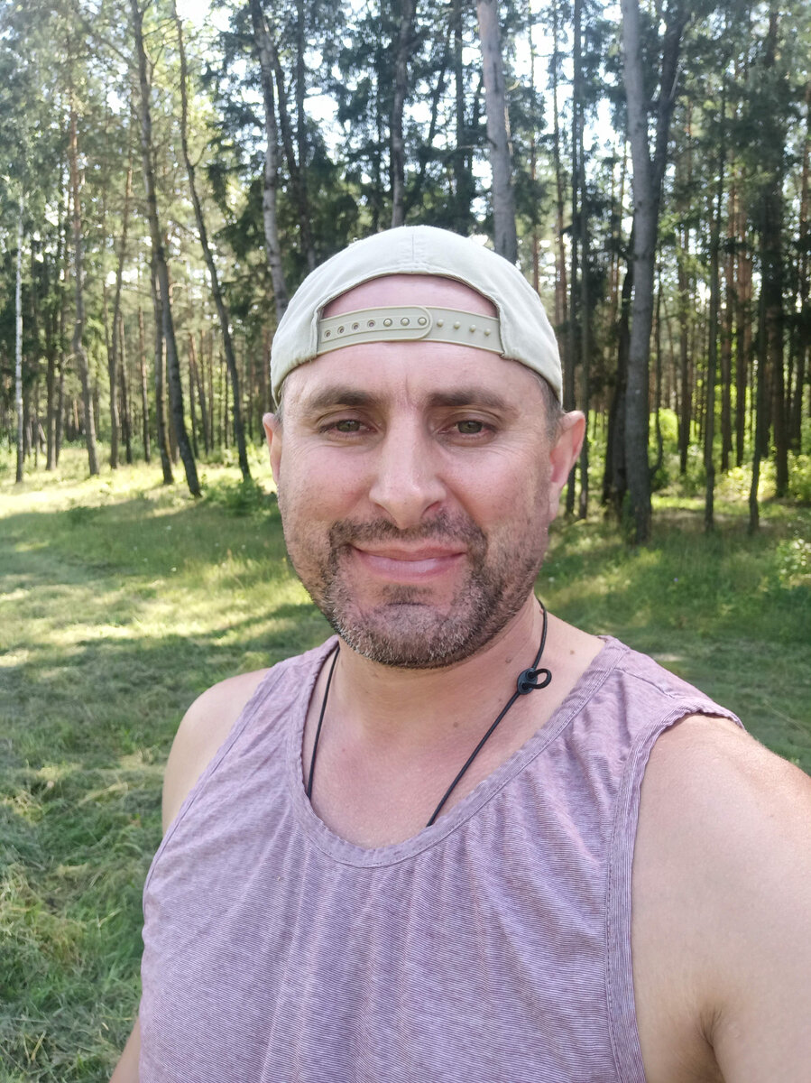 По лесу гуляю 