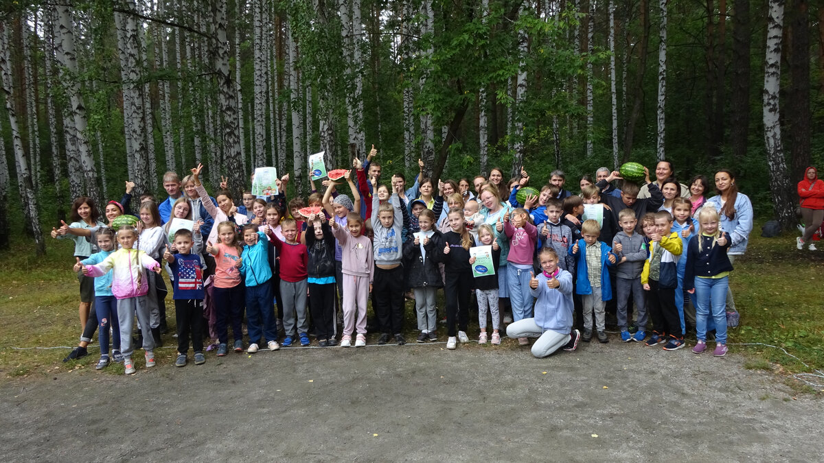 Почти вся наша банда))