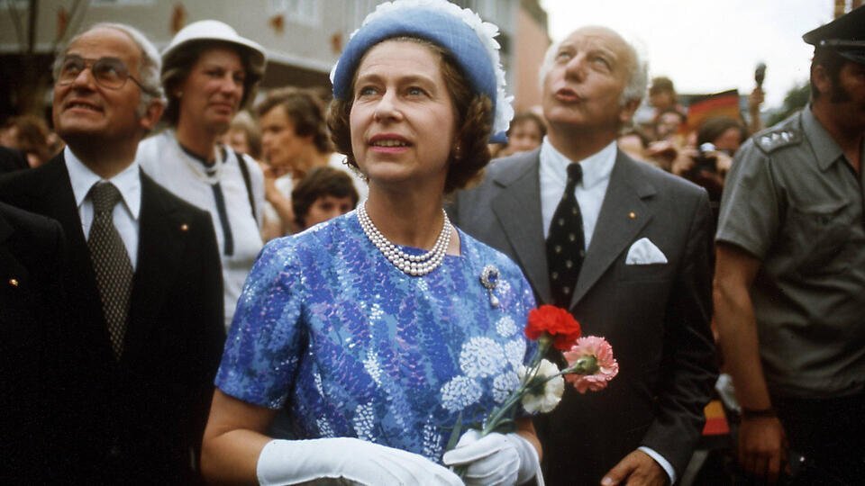     Королева моды: наряды и самые известные образы Елизаветы II Global Look Press/imago stock&people