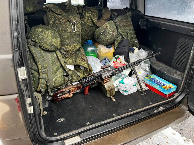    Помощь бойцам