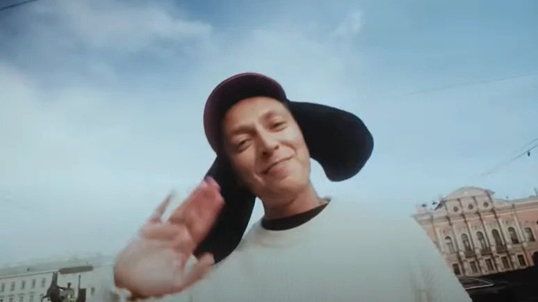    Скриншот клипа с YouTube