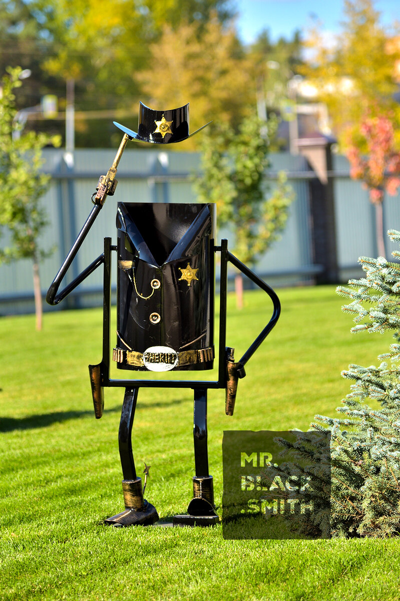 кованые урны Мастерской mrblacksmith.ru