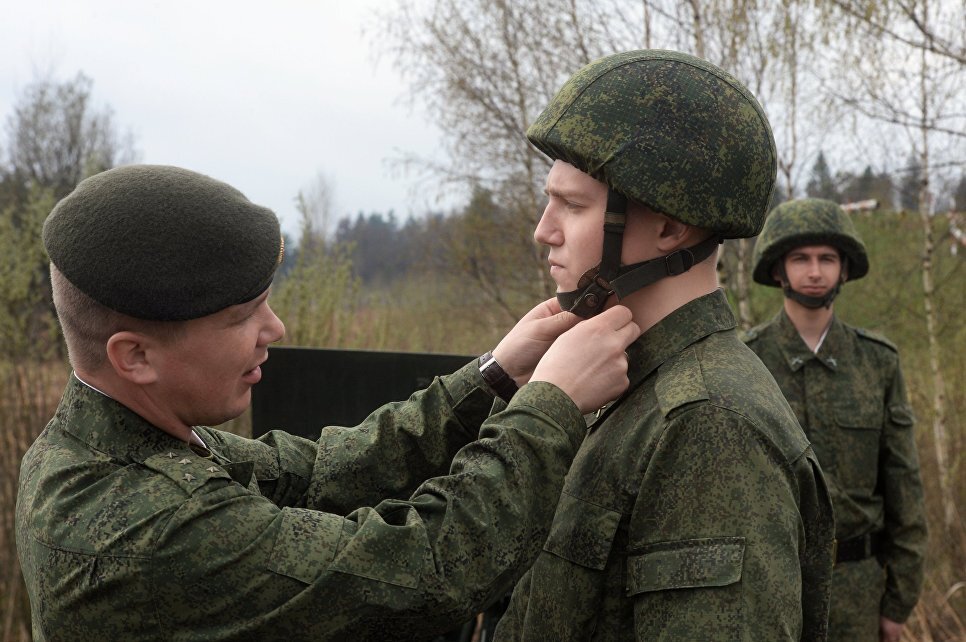 Военнослужащие Западного военного округа