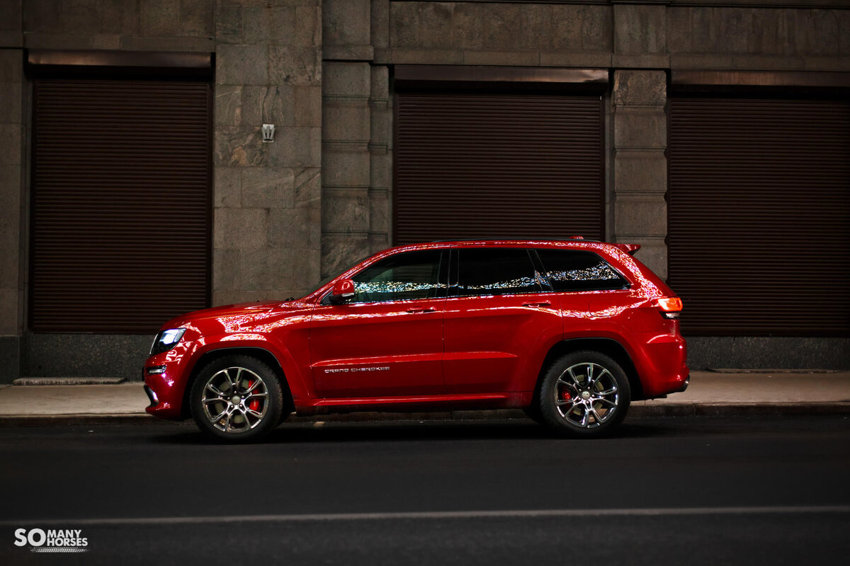 Тест-драйв Jeep Grand Cherokee SRT8. Видео | Somanyhorses | Дзен