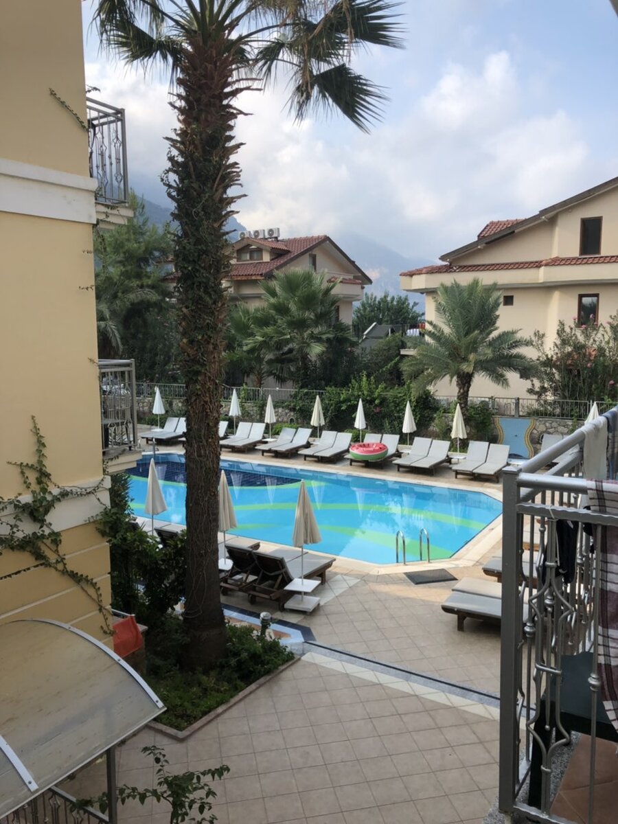 VILLA BELDENIZ, территория