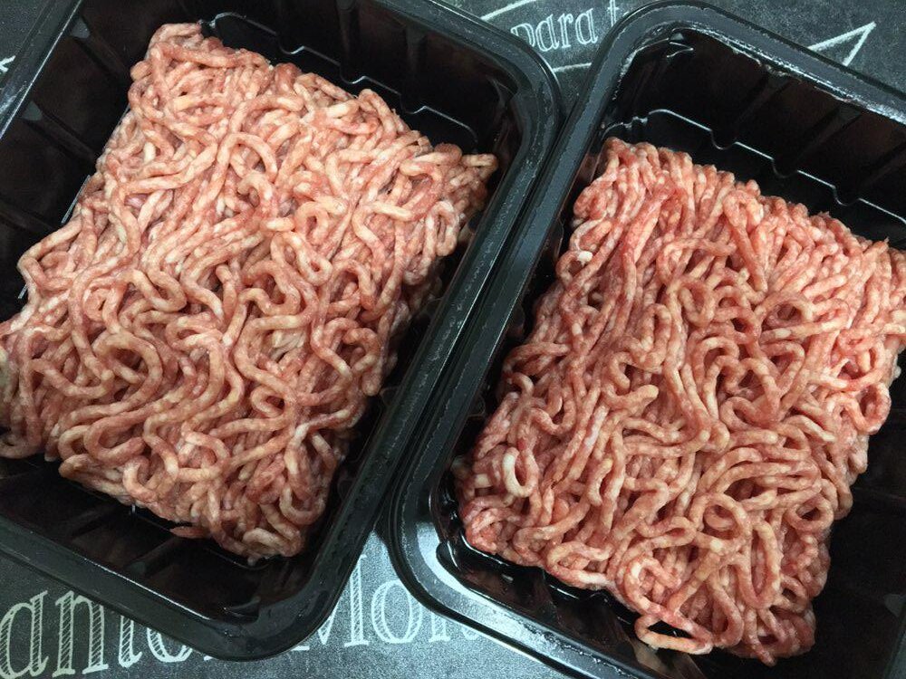 2 пачки фарша по 400гр. каждая