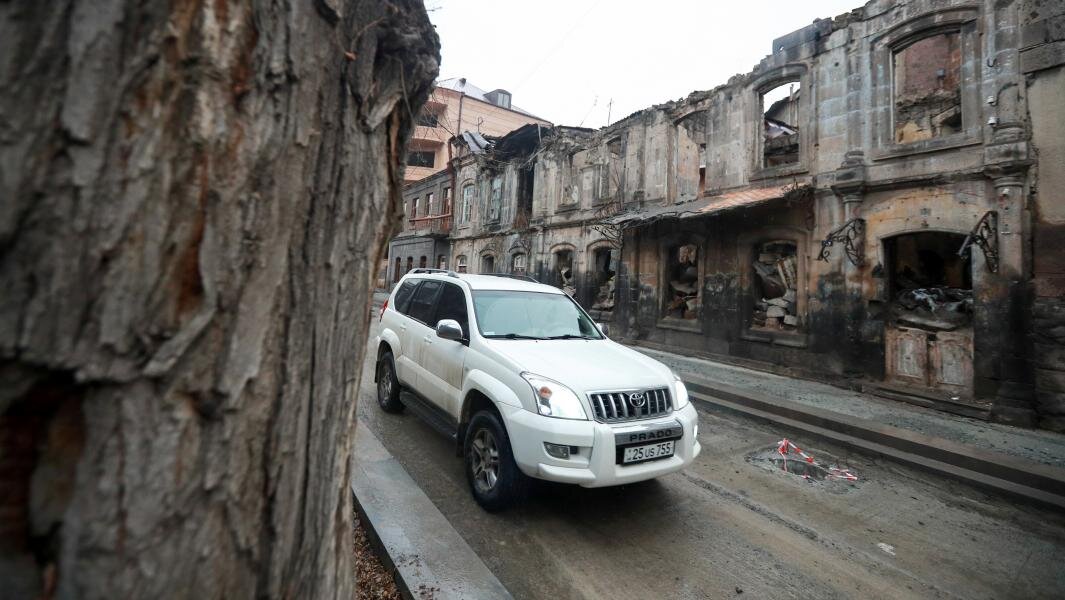 Землетрясение в дагестане. Город спитак армения. Эпицентр землетрясения. Землетрясение в дагестане сейчас. Землетрясение в дагестане сейчас.