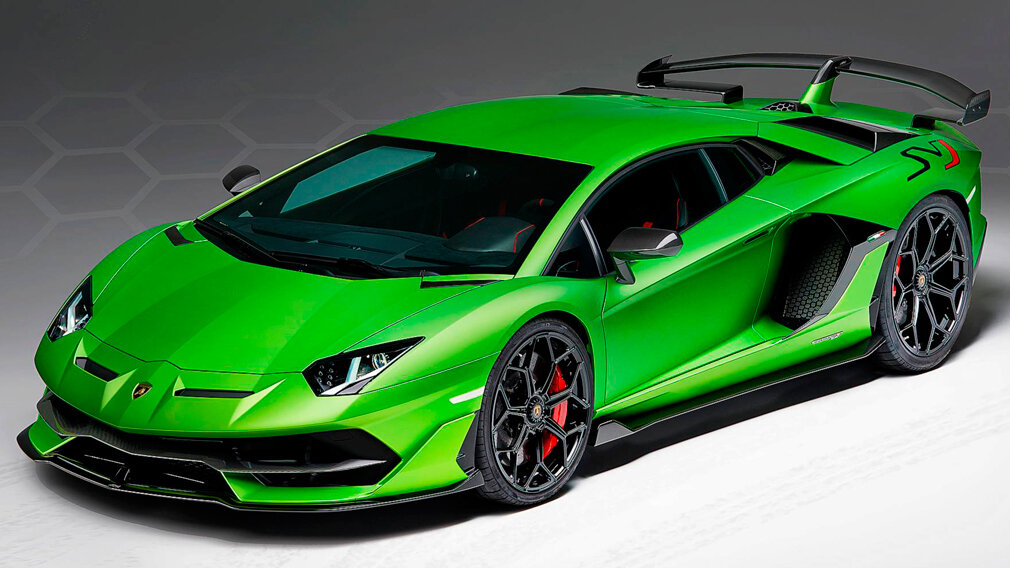 Aventador получит пеемника с гибридной силовой установкой. Разработка уже ведется, инженеры планируют осуществить программу к 2020 году.
