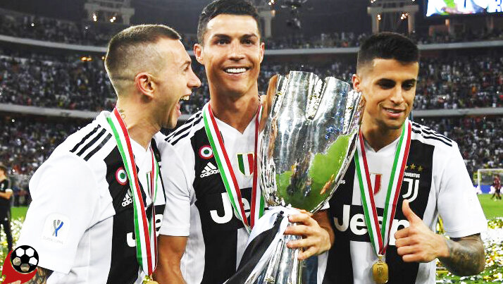 Подписывайтесь на канал, чтобы не пропускать свежие новости из мира футбола