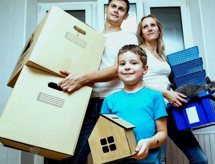 кредит на квартиру и образование.