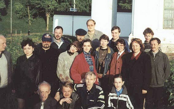 2002 г. члены клуба у старого Планетария