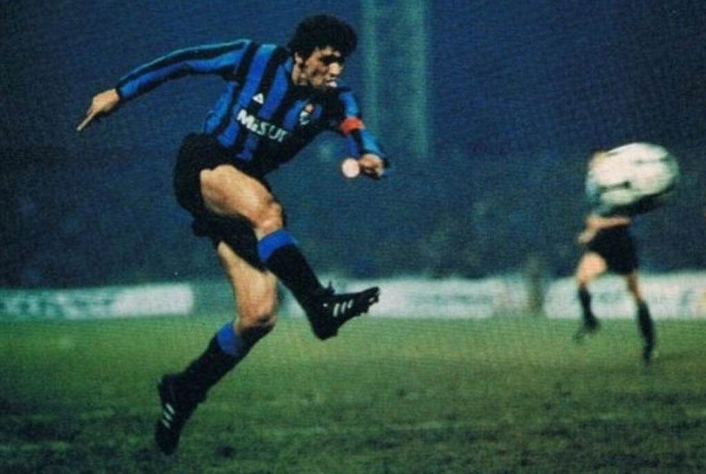 Это был 8й сезон Альтобелли в Интере и 1й в качестве капитана. Через 2 года он уедет доигрывать в Брешию и юве.