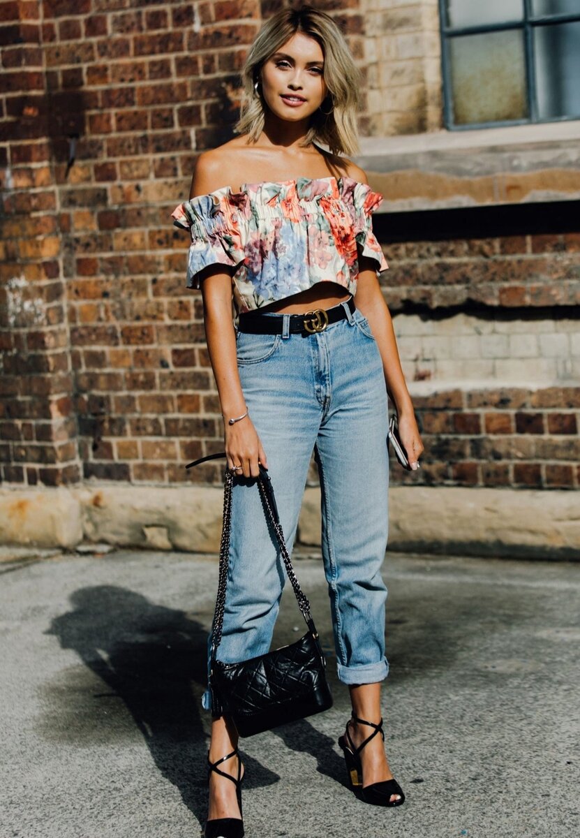 Укороченный верх будет очень актуален этим летом