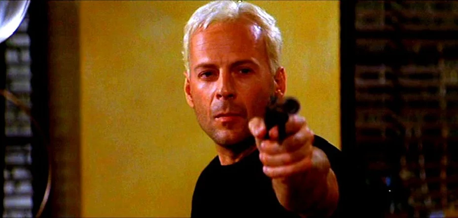 кадр из фильма "Шакал"