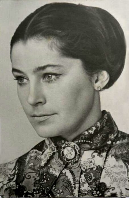 Актриса Валерия Заклунная