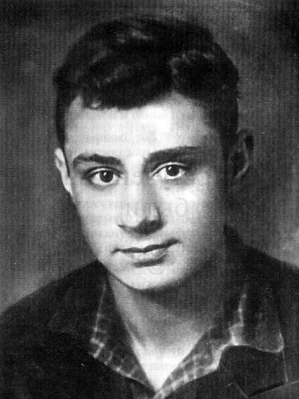 Цитаты Эдуарда Асадова, фото Википедия