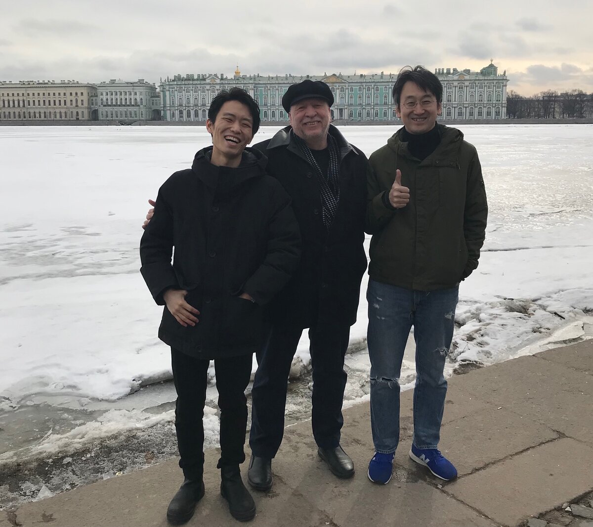 Поселились, обрадовались.