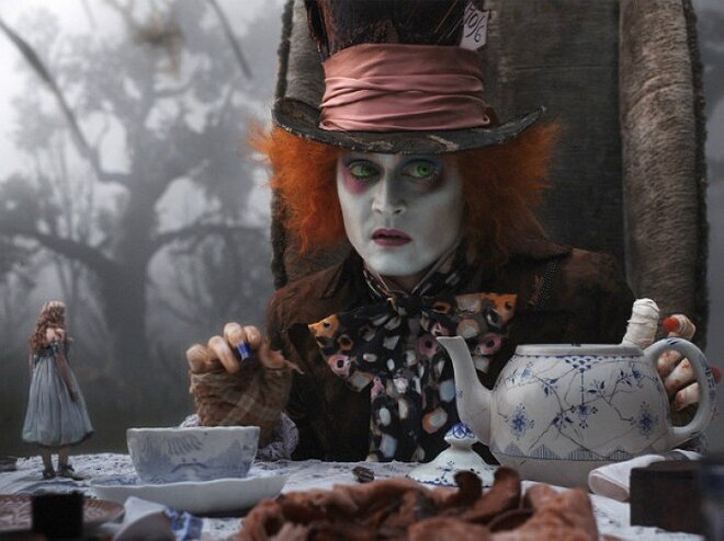 Кадр из фильма "Алиса в стране чудес"