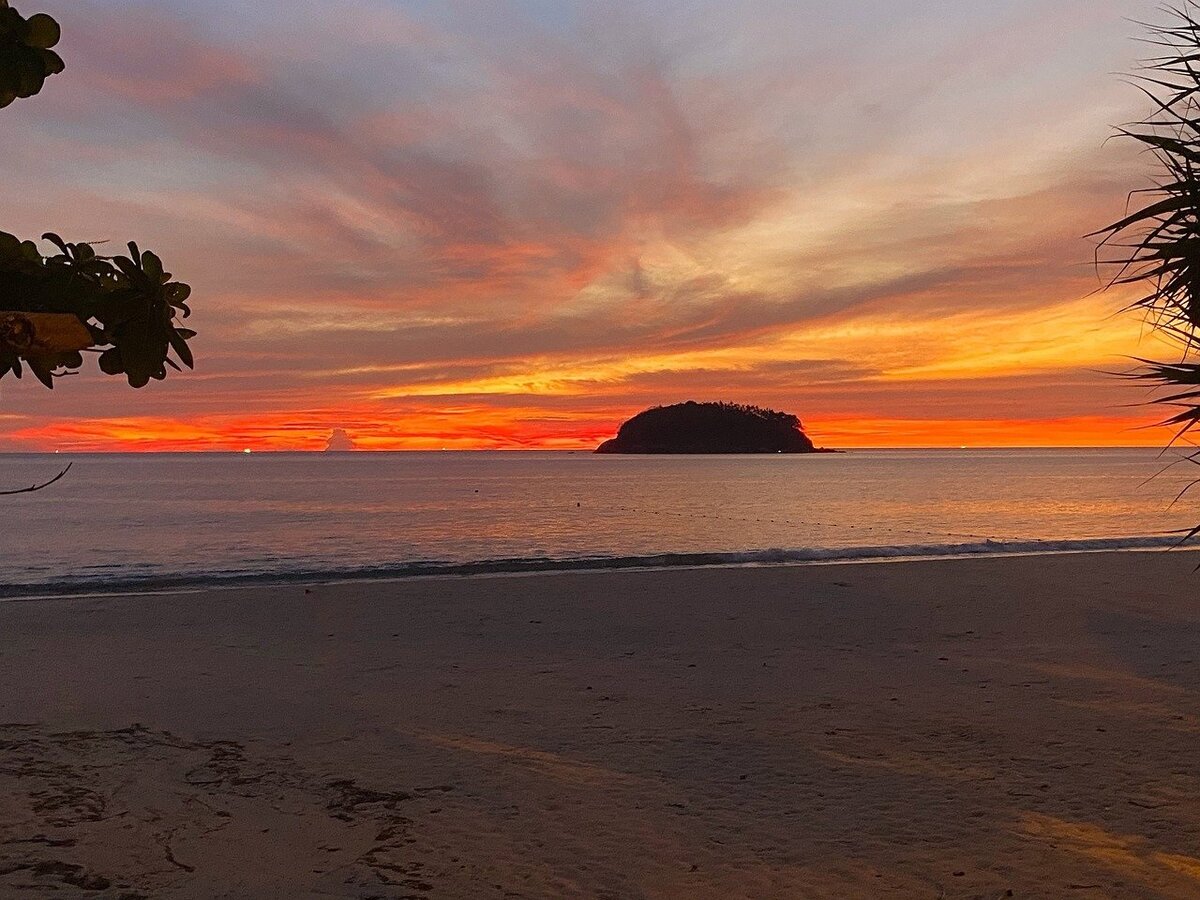 закат на пхукете сегодня