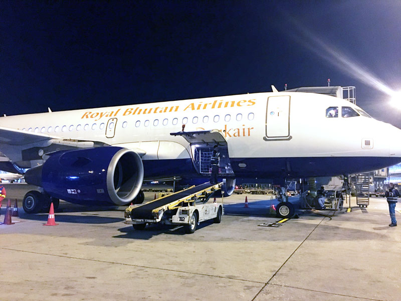 Фото: Drukair - Royal Bhutan Airlines
