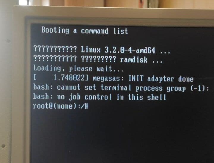 Ctrl-X или F10 и дожидаемся доступности ввода