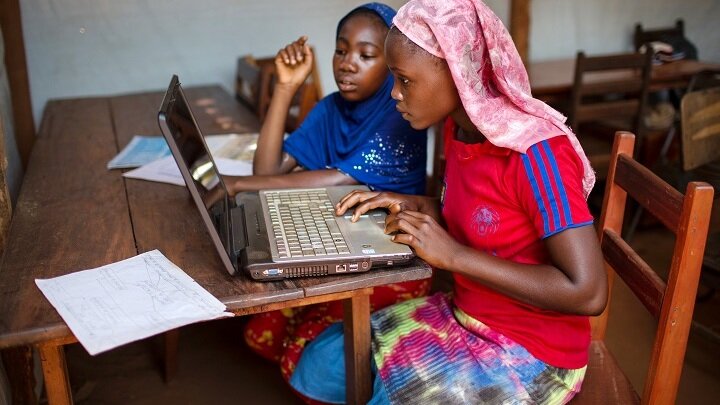 СТАНЕТ ЛИ РУССКИЙ ЯЗЫК "МЯГКОЙ СИЛОЙ" ДЛЯ ПРОДВИЖЕНИЯ ИНТЕРЕСОВ РОССИИ В ЦАР? ФОТО: WILL BAXTER / DPA / GLOBALLOOKPRESS 